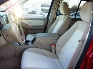 Ford Explorer 2010 photo 5
