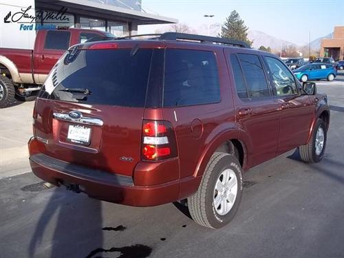 Ford Explorer 2010 photo 4