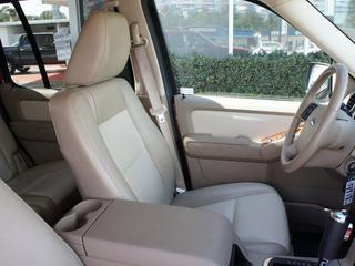 Ford Explorer 2010 photo 3