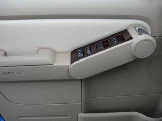 Ford Explorer 2010 photo 3