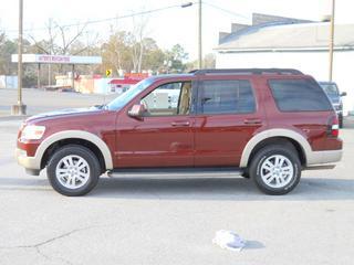 Ford Explorer 2010 photo 2