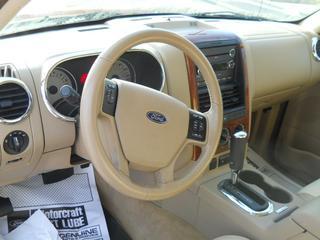 Ford Explorer 2010 photo 3