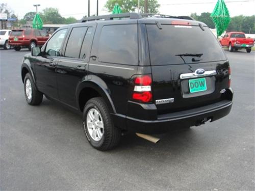 Ford Explorer 2010 photo 2