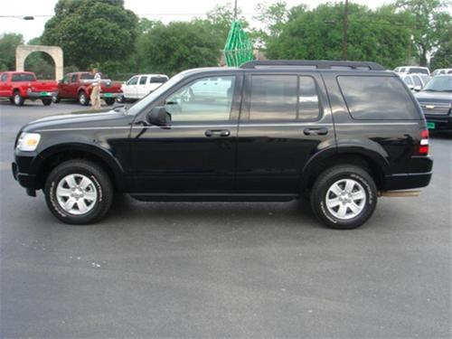 Ford Explorer 2010 photo 3
