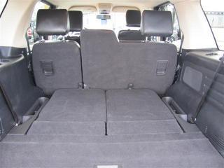 Ford Explorer 2010 photo 1