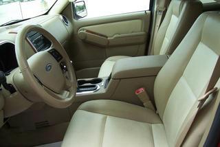 Ford Explorer 2010 photo 5