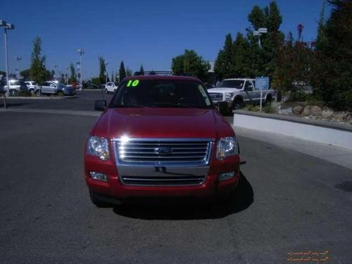 Ford Explorer 2010 photo 1