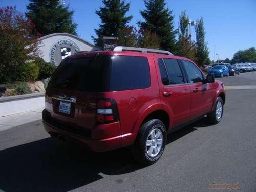 Ford Explorer 2010 photo 4