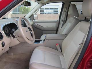 Ford Explorer 2010 photo 1