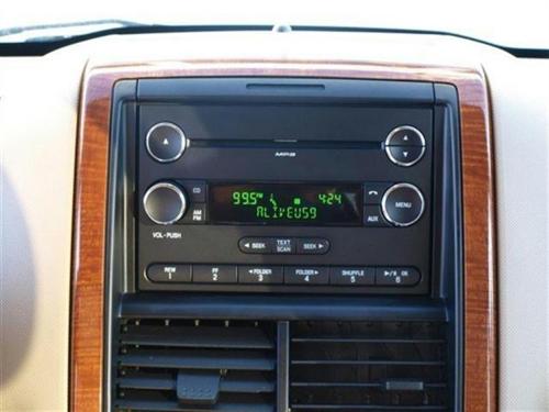 Ford Explorer 2010 photo 3