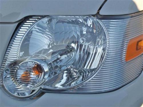 Ford Explorer 2010 photo 4