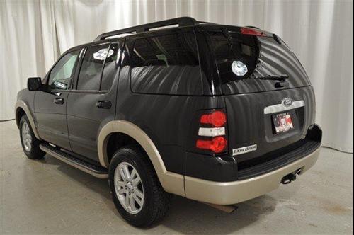 Ford Explorer 2010 photo 1