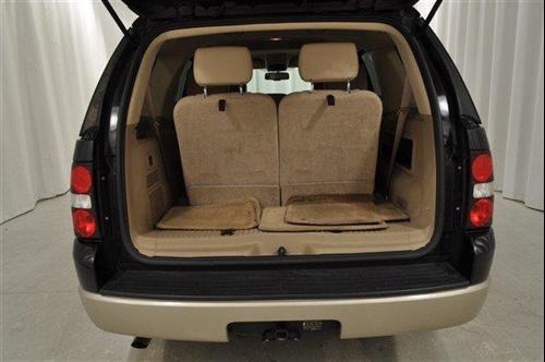 Ford Explorer 2010 photo 4
