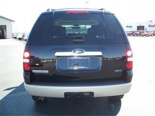 Ford Explorer 2010 photo 4