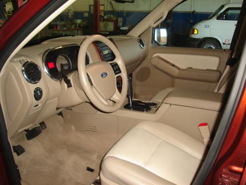 Ford Explorer 2010 photo 5