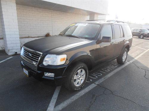 Ford Explorer 2010 photo 1