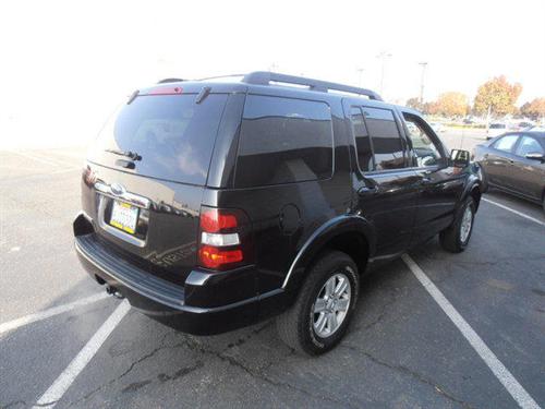 Ford Explorer 2010 photo 3