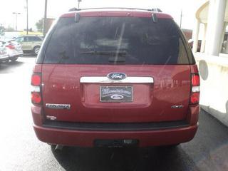 Ford Explorer 2010 photo 4