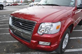 Ford Explorer 2010 photo 1