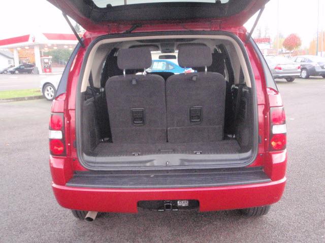 Ford Explorer 2010 photo 4