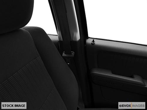 Ford Explorer 2010 photo 3