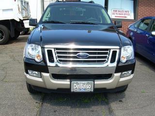 Ford Explorer 2010 photo 2