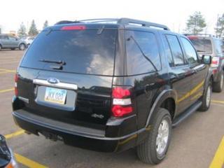 Ford Explorer 2010 photo 1