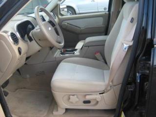 Ford Explorer 2010 photo 2