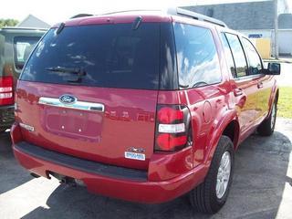 Ford Explorer 2010 photo 3