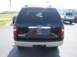 Ford Explorer 2010 photo 4