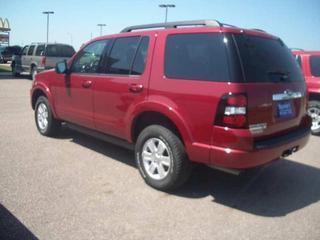 Ford Explorer 2010 photo 1