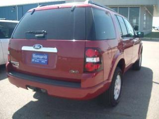 Ford Explorer 2010 photo 2