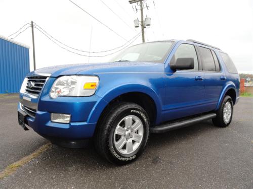 Ford Explorer 2010 photo 1