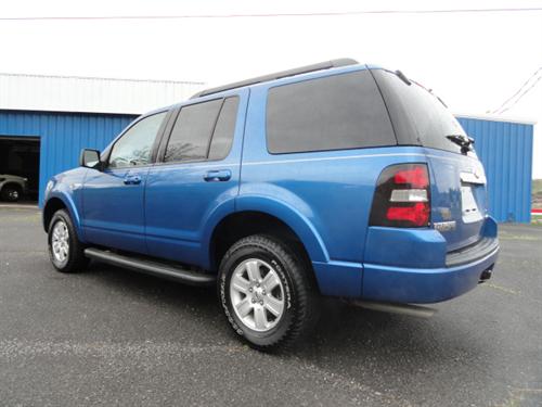 Ford Explorer 2010 photo 2