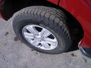 Ford Explorer 2010 photo 1