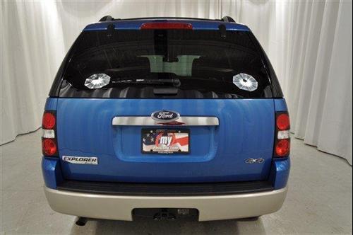 Ford Explorer 2010 photo 2