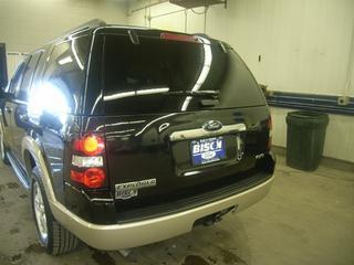 Ford Explorer 2010 photo 2