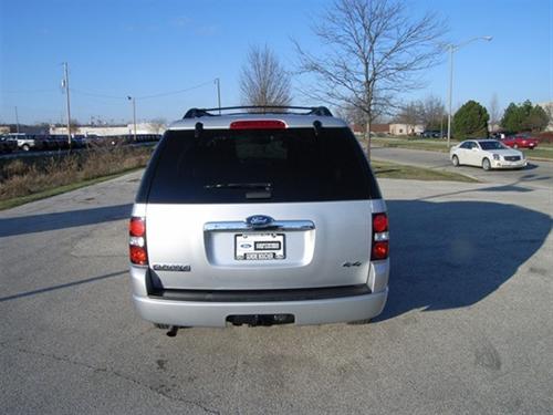 Ford Explorer 2010 photo 4