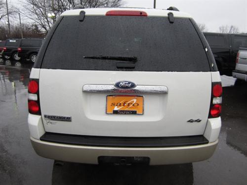 Ford Explorer 2010 photo 2