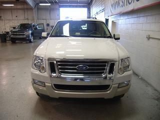 Ford Explorer 2010 photo 4