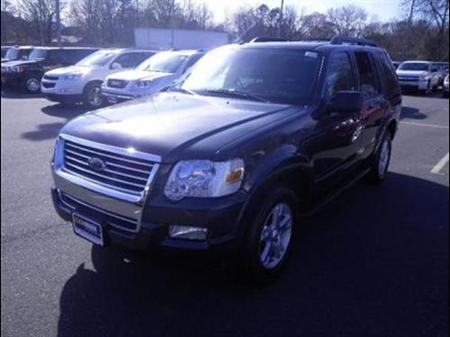 Ford Explorer 2010 photo 2