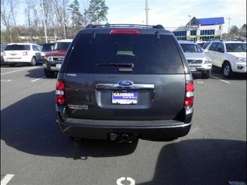 Ford Explorer 2010 photo 4