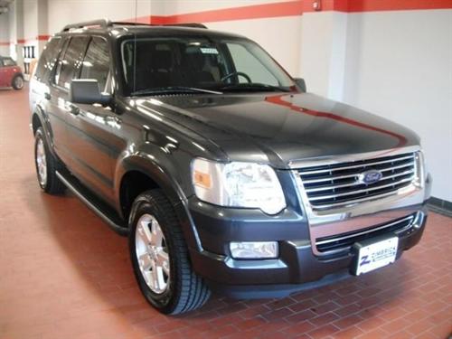 Ford Explorer 2010 photo 1