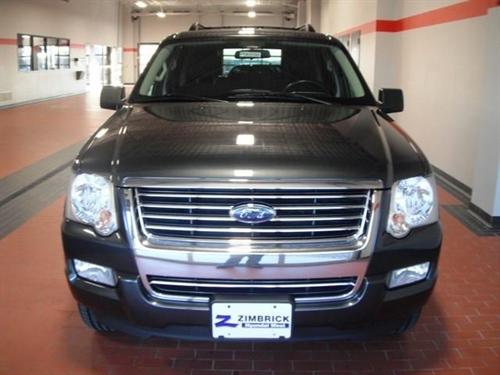 Ford Explorer 2010 photo 2