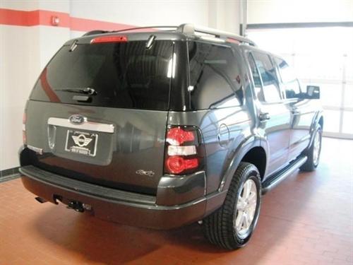 Ford Explorer 2010 photo 4