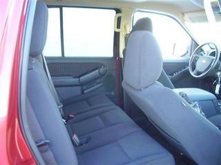 Ford Explorer 2010 photo 2