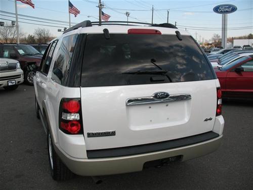 Ford Explorer 2010 photo 3