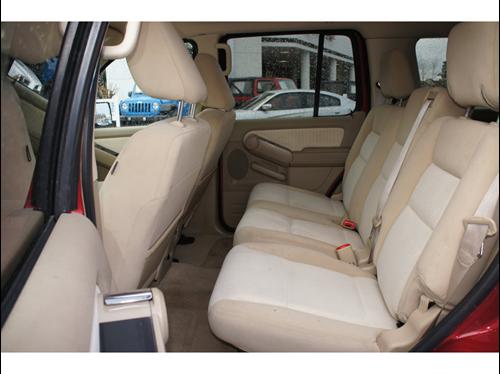 Ford Explorer 2010 photo 3