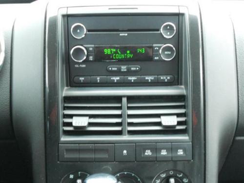 Ford Explorer 2010 photo 2