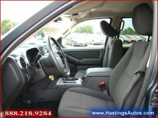 Ford Explorer 2010 photo 3